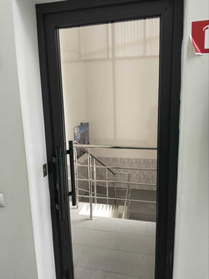 Оренда офісу 200 м², Миколи Бажана просп., 17