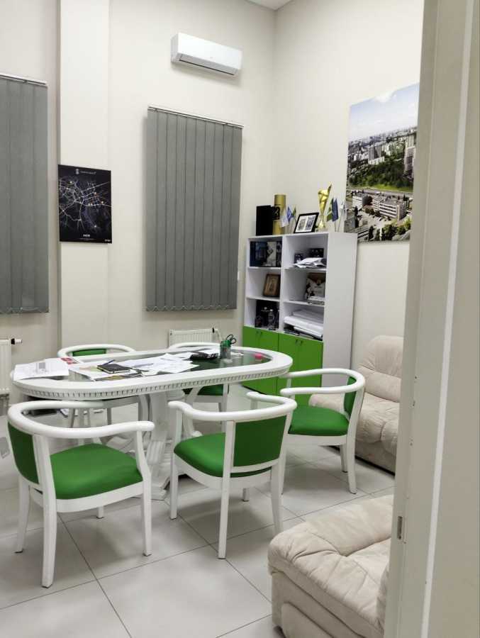Оренда офісу 160 м², Миколи Бажана просп., 17