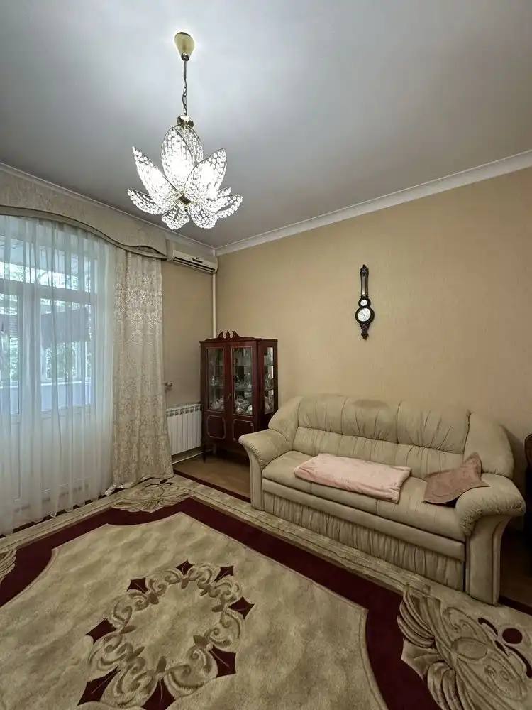 Оренда 2-кімнатної квартири 50 м², Дмитрія Яворницького просп.