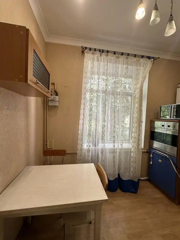 Оренда 2-кімнатної квартири 50 м², Дмитрія Яворницького просп.