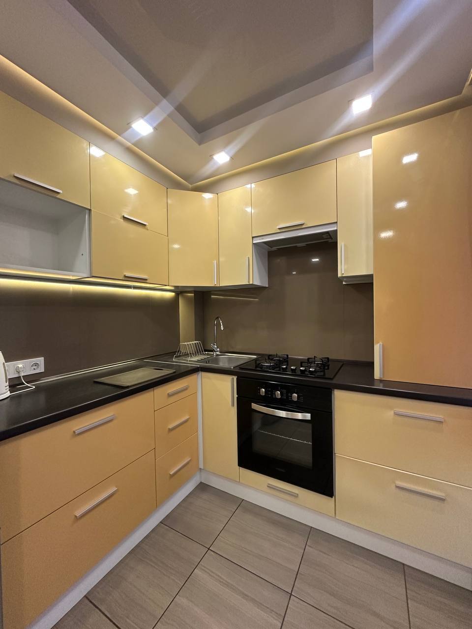 Оренда 2-кімнатної квартири 45 м², Гагаріна просп.