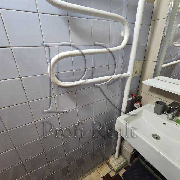 Продаж 2-кімнатної квартири 48 м², Татарська вул., 36/5