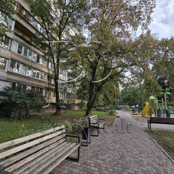 Продаж 2-кімнатної квартири 48 м², Татарська вул., 36/5