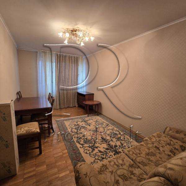 Продажа 3-комнатной квартиры 71 м², Героев Днепра ул., 38Г