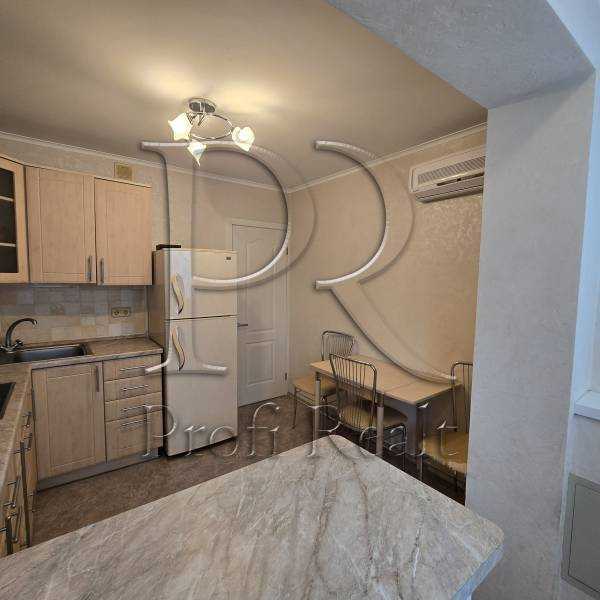 Продажа 3-комнатной квартиры 71 м², Героев Днепра ул., 38Г