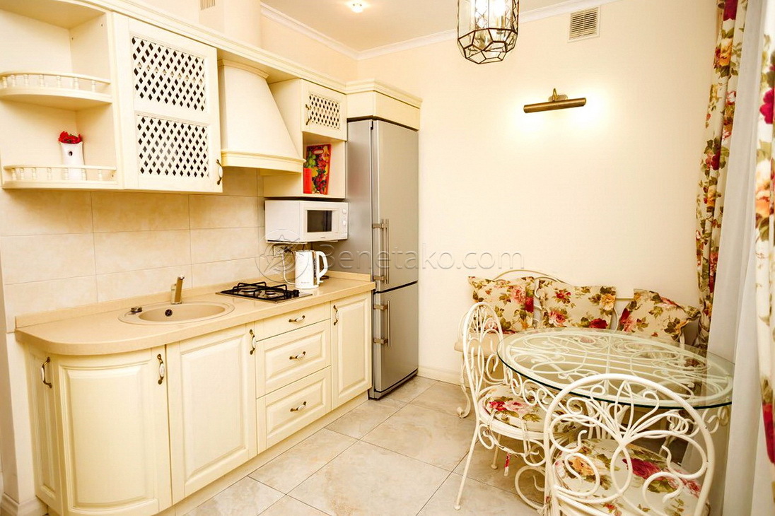 Оренда 3-кімнатної квартири 55 м², Дерибасовская вул., 20