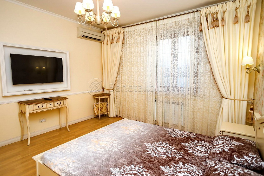 Оренда 3-кімнатної квартири 55 м², Дерибасовская вул., 20