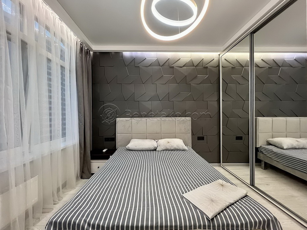 Оренда 2-кімнатної квартири 50 м², Каманіна вул., 16А/5