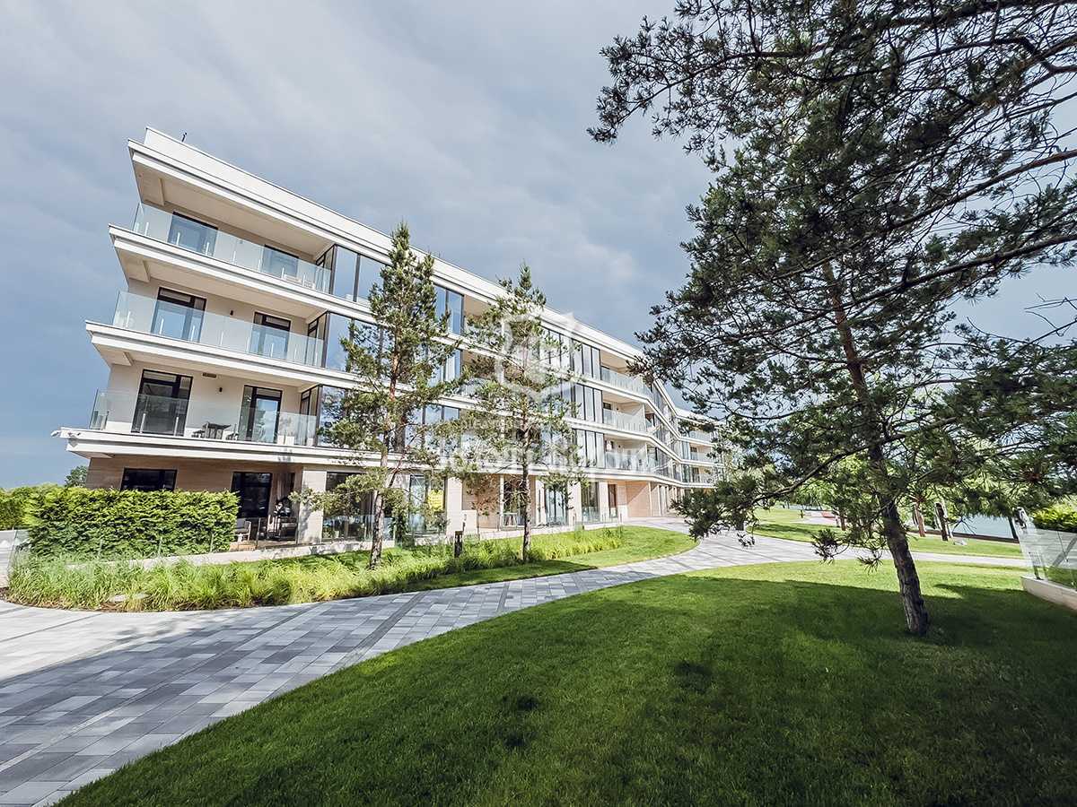 Продаж 2-кімнатної квартири 70 м², 15/45