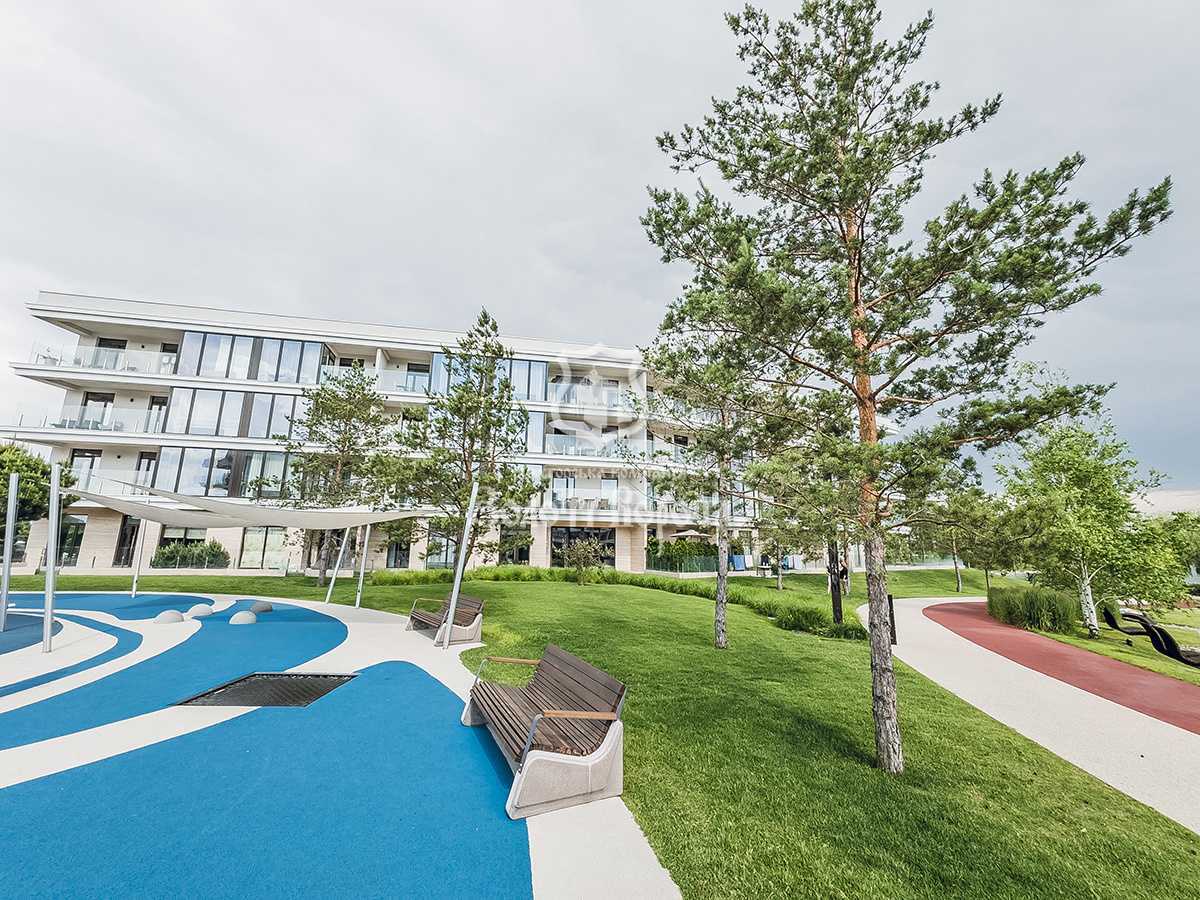 Продаж 2-кімнатної квартири 70 м², 15/45
