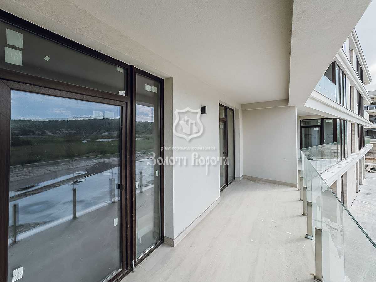 Продаж 2-кімнатної квартири 70 м², 15/45