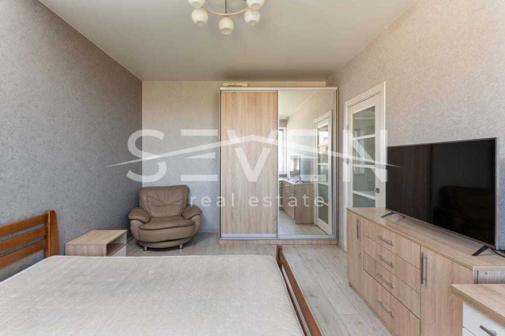 Продажа 1-комнатной квартиры 41 м², Кармелюка ул., 4