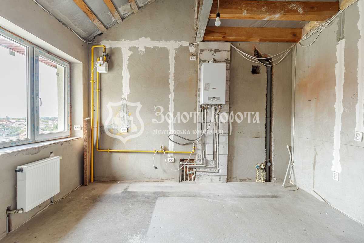 Продаж 3-кімнатної квартири 72.6 м², Машинобудівників вул., 19-21