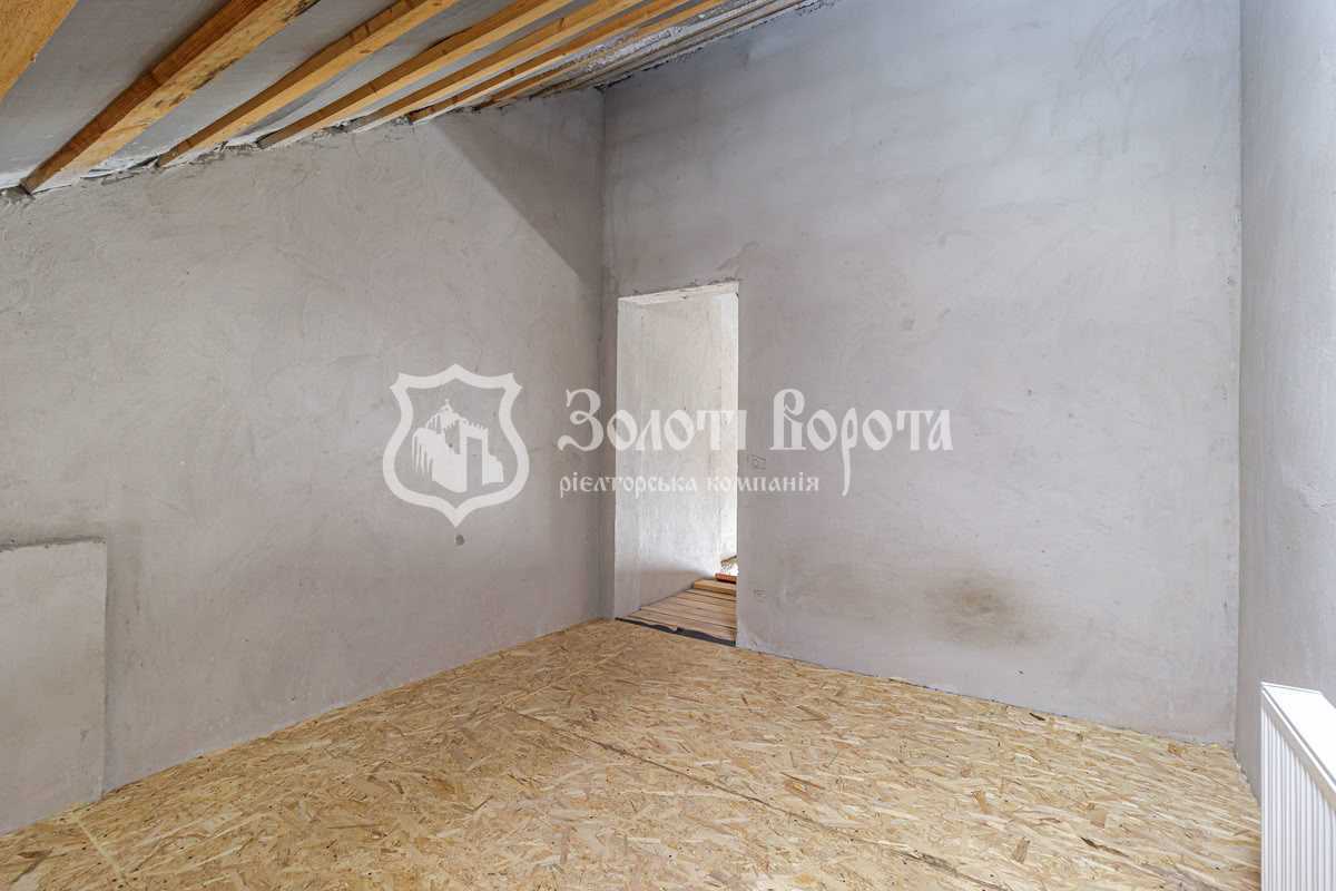 Продаж 3-кімнатної квартири 72.6 м², Машинобудівників вул., 19-21
