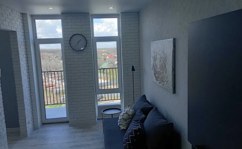Продажа 1-комнатной квартиры 40 м², Радостная ул.