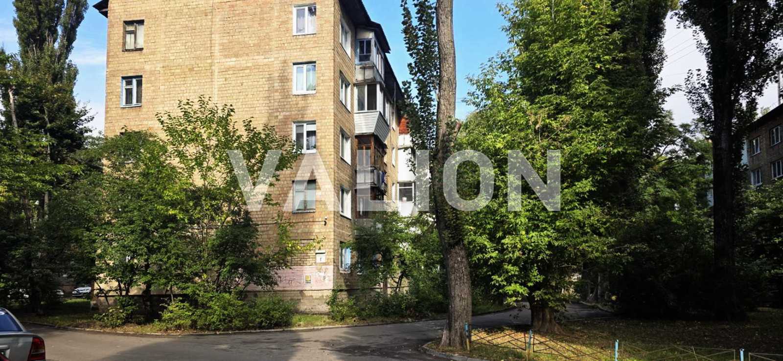 Продаж 2-кімнатної квартири 45.6 м², Литвиненко-Вольгемут вул., 1Б
