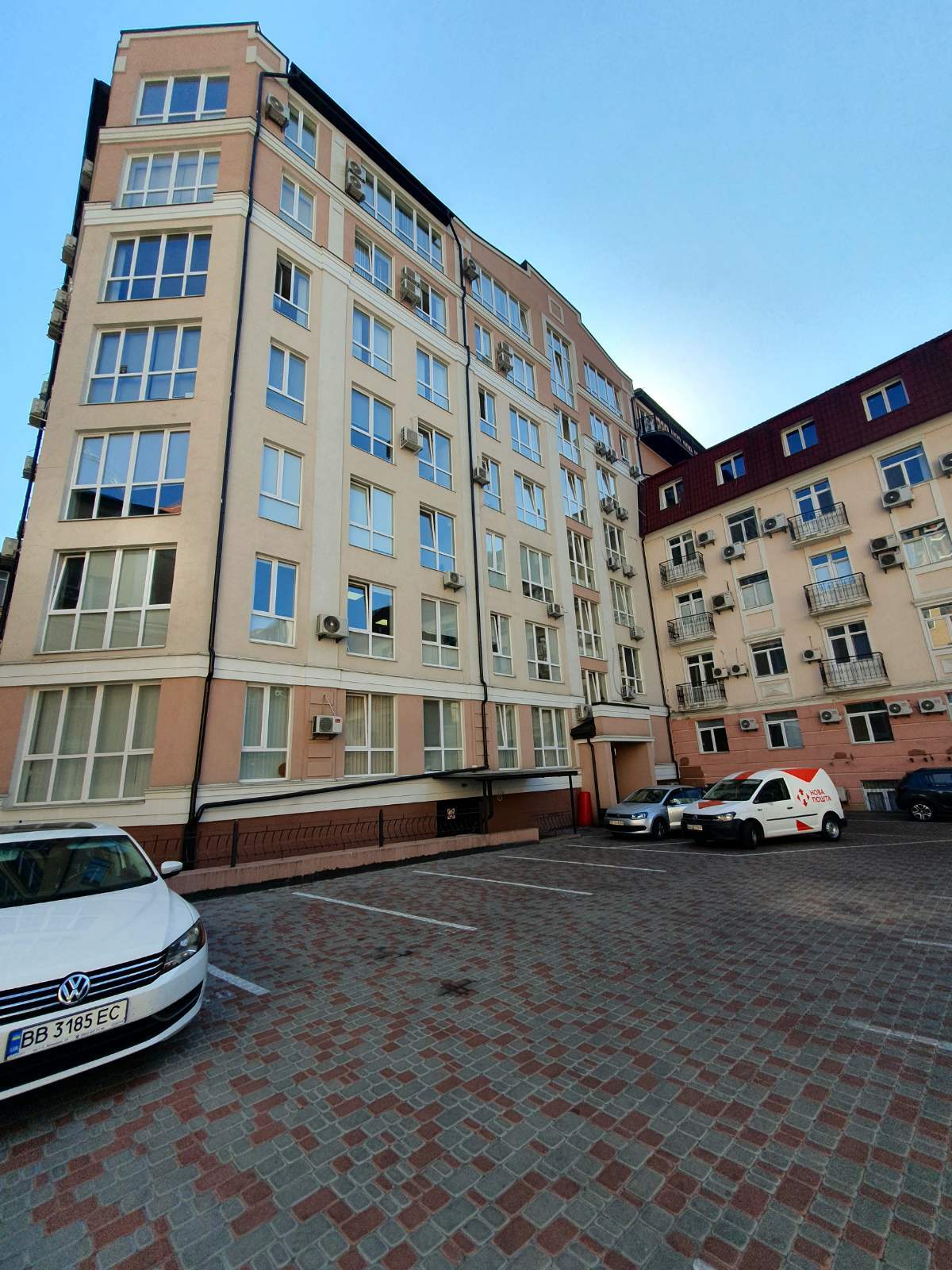 Оренда офісу 82 м², Глибочицька вул.