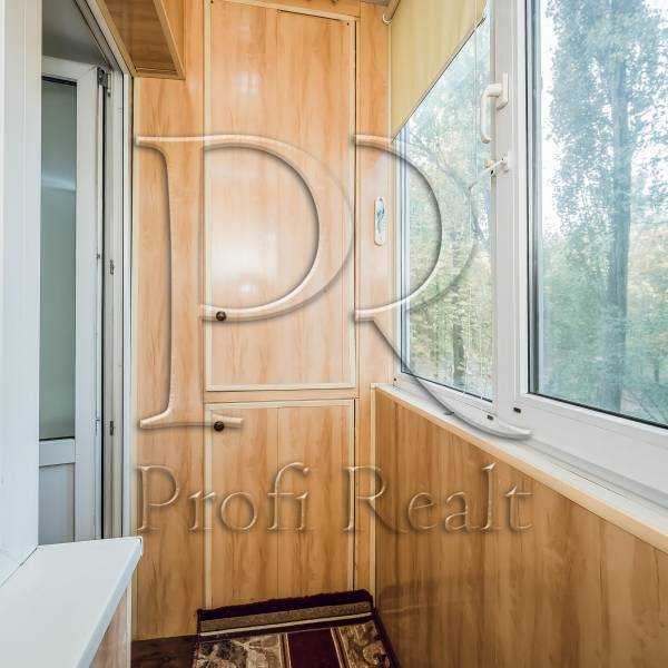 Продаж 2-кімнатної квартири 46 м², Стеценка вул., 5
