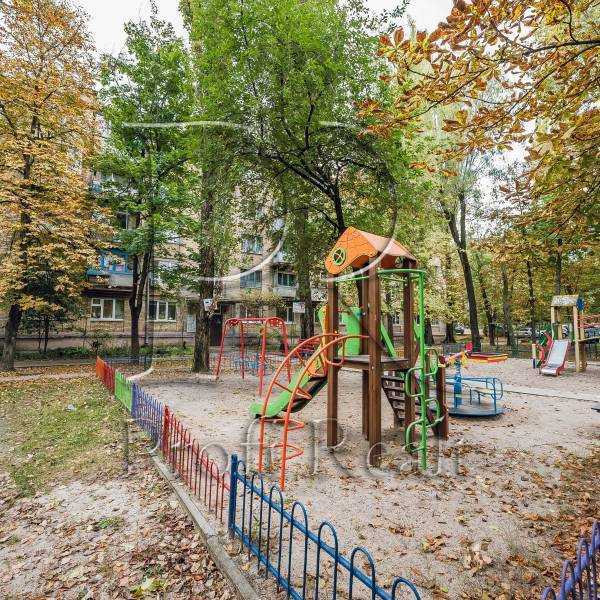 Продаж 2-кімнатної квартири 46 м², Стеценка вул., 5