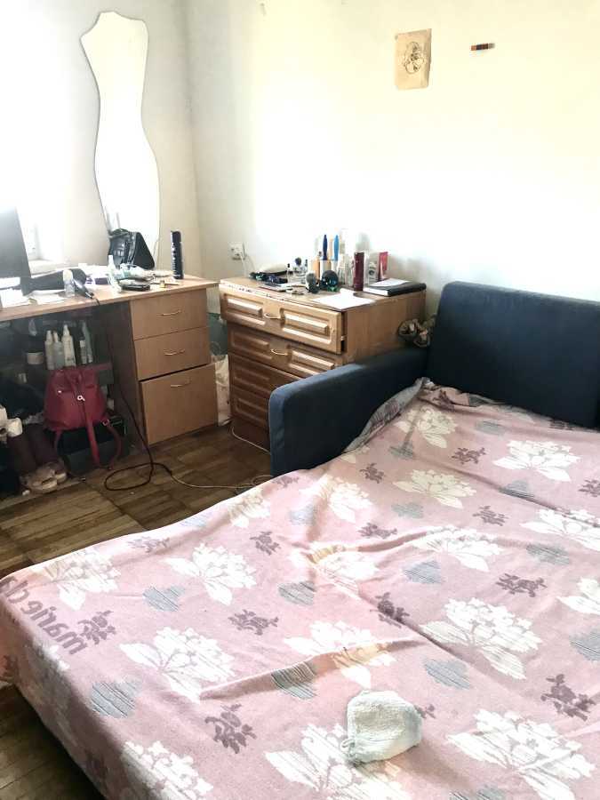 Продаж 2-кімнатної квартири 52 м², Пугачова, 14