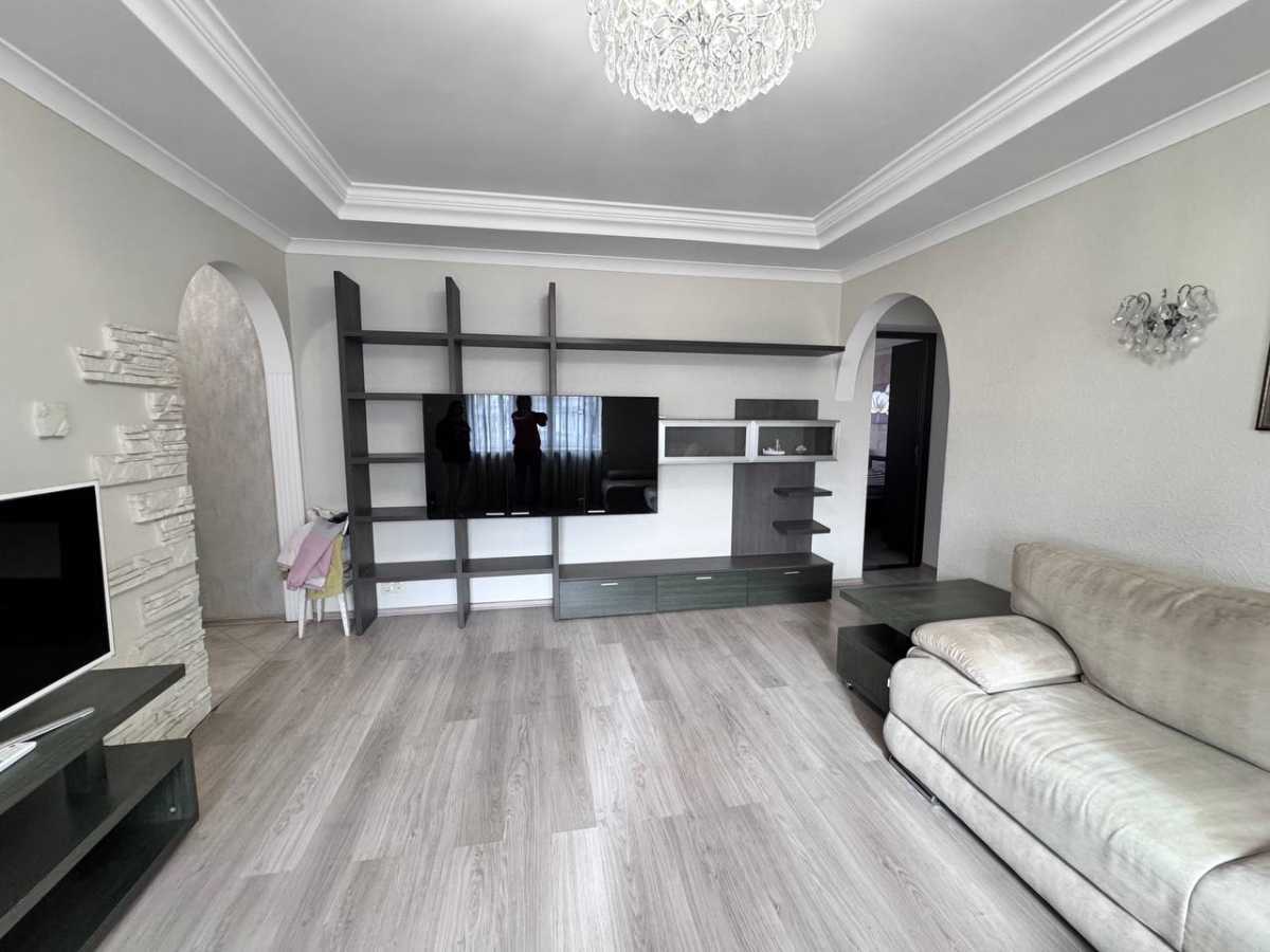 Оренда 3-кімнатної квартири 63 м², Брест-Литовський пров., 6/10