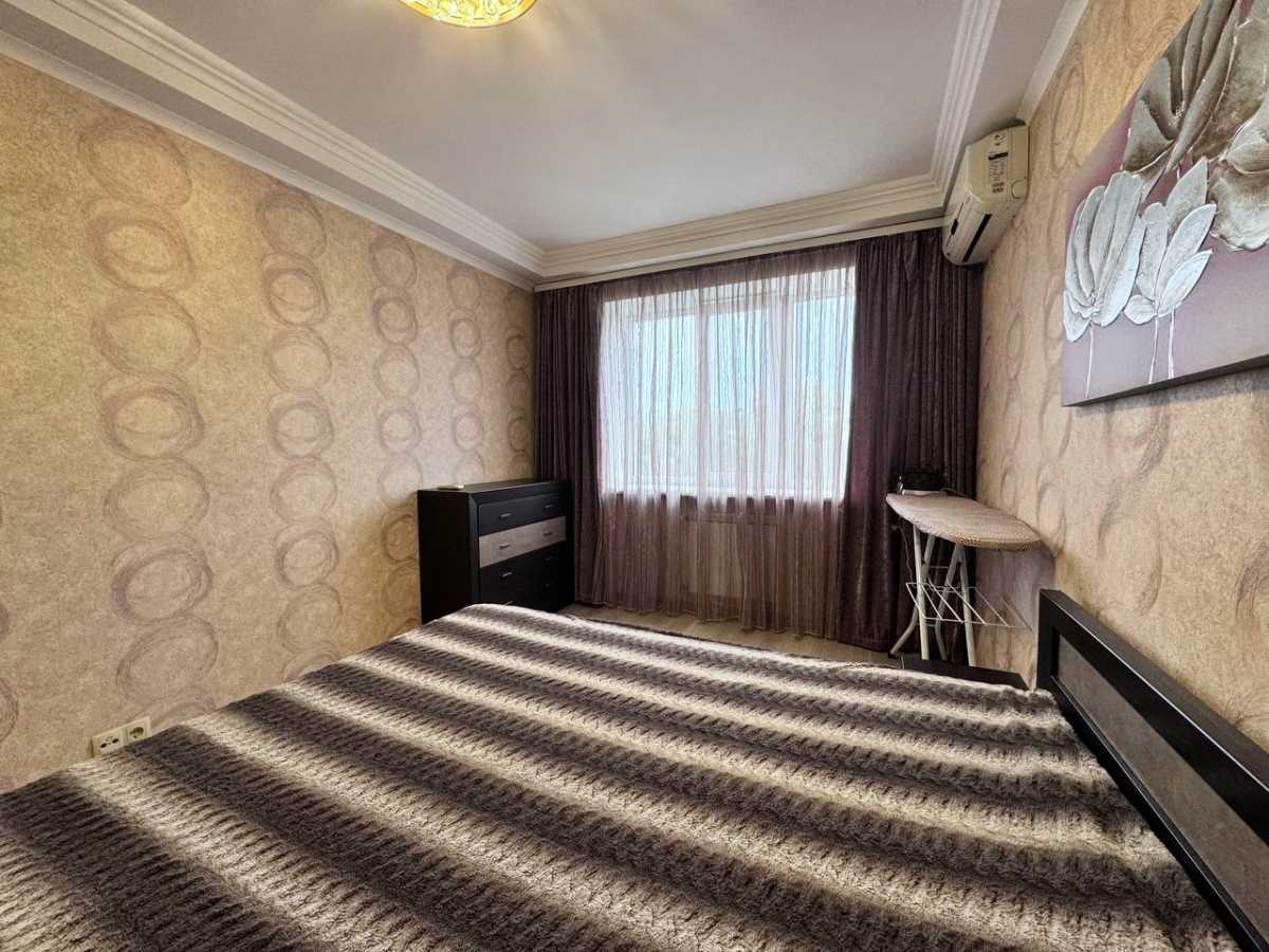 Оренда 3-кімнатної квартири 63 м², Брест-Литовський пров., 6/10