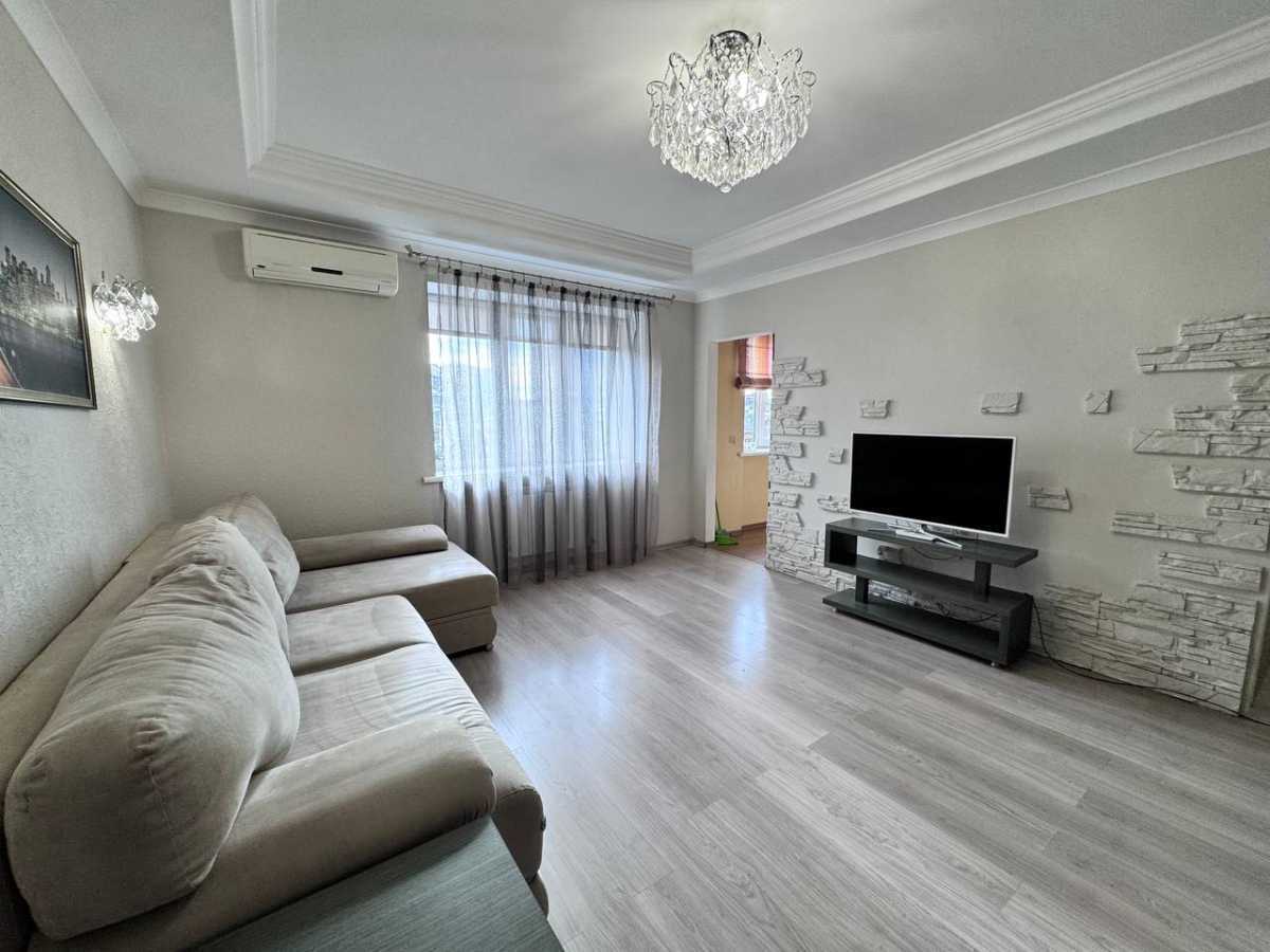 Оренда 3-кімнатної квартири 63 м², Брест-Литовський пров., 6/10
