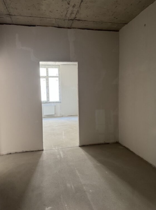Продажа 1-комнатной квартиры 43 м², Краснова ул.