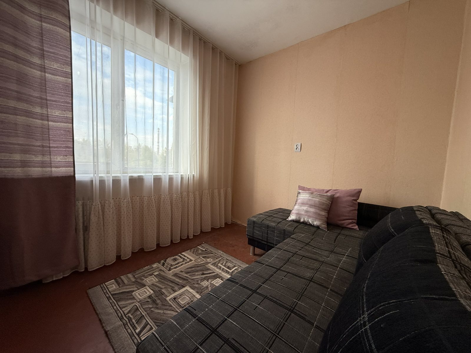 Аренда 3-комнатной квартиры 65 м², Варейкиса ул.