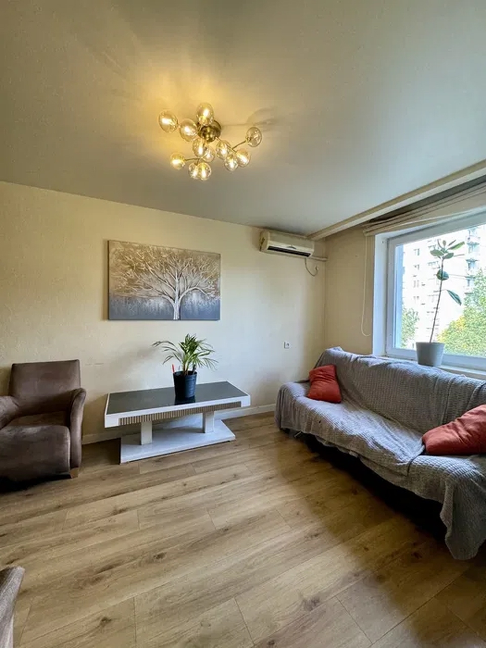 Продажа 3-комнатной квартиры 62 м², Маршала Малиновского ул., 20