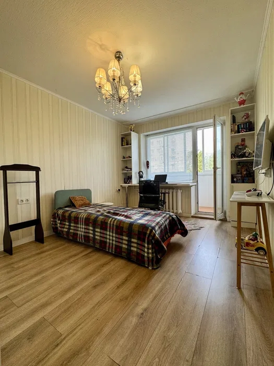 Продажа 3-комнатной квартиры 62 м², Маршала Малиновского ул., 20