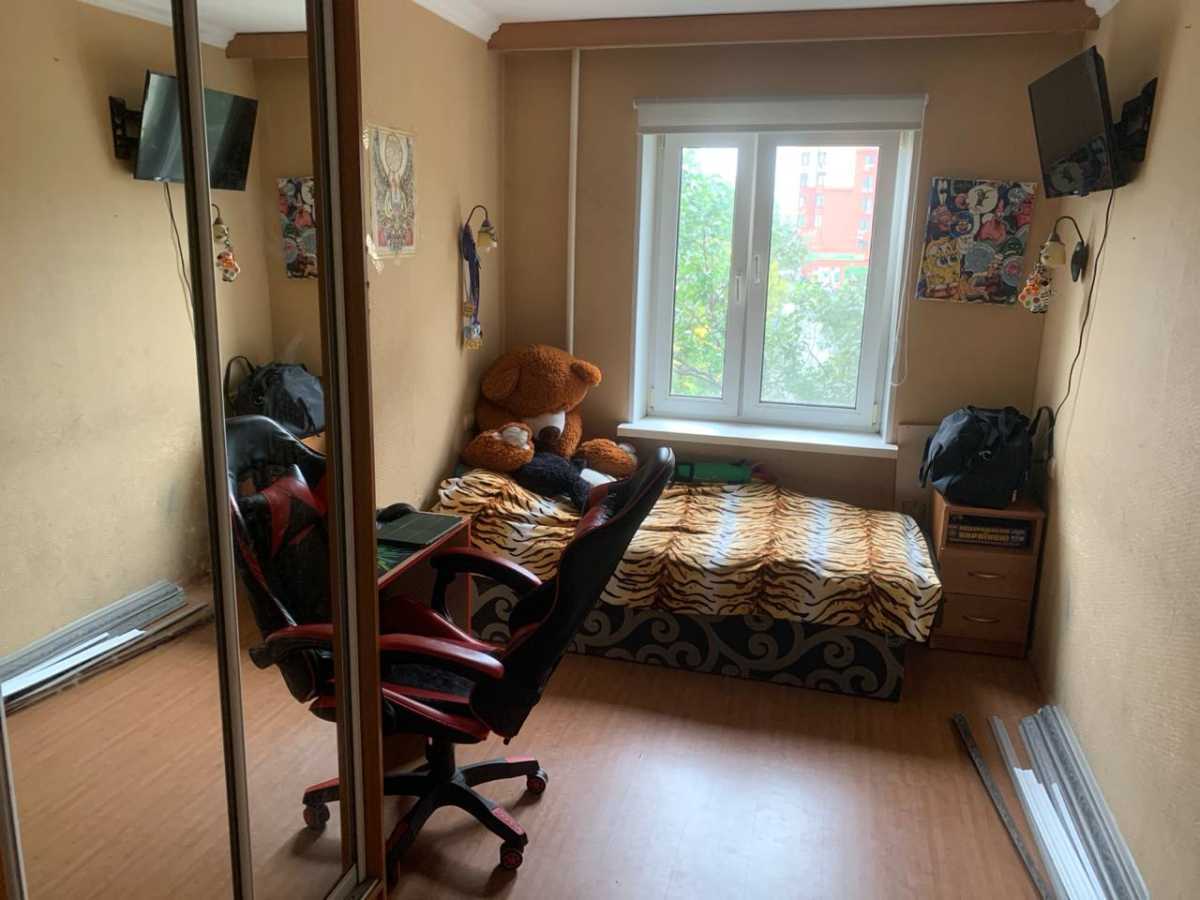 Продаж 3-кімнатної квартири 71 м², Академіка Єфремова вул., 7