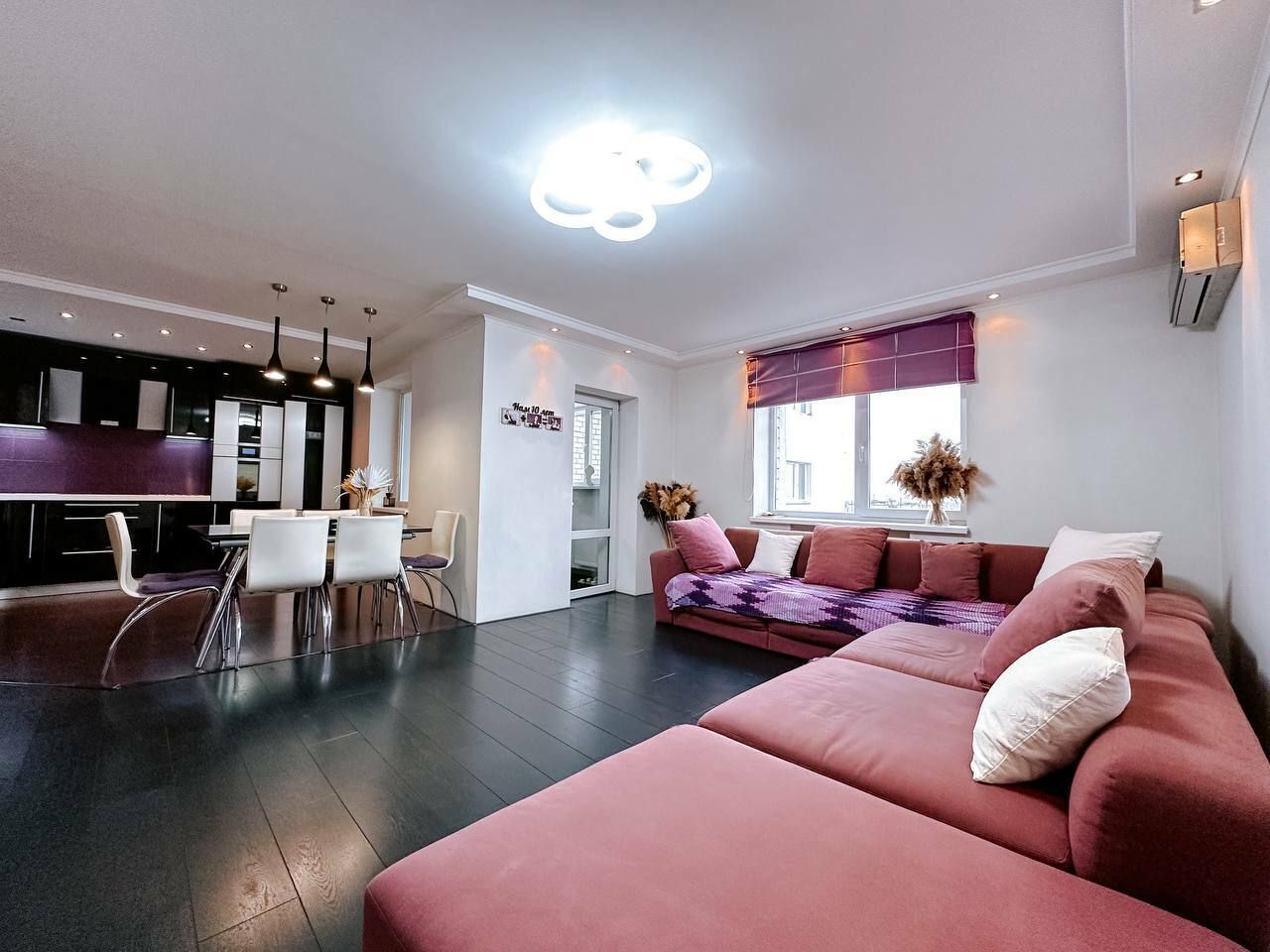 Продажа 2-комнатной квартиры 76 м², Высоцкого ул., 2А