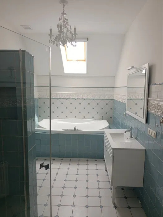 Аренда коттеджа 245 м²