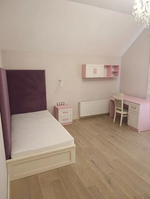 Аренда коттеджа 245 м²
