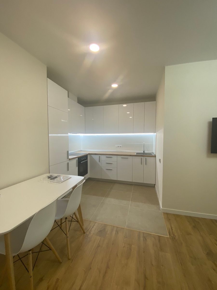 Оренда 2-кімнатної квартири 63 м², Петра Запорожця вул., 26А