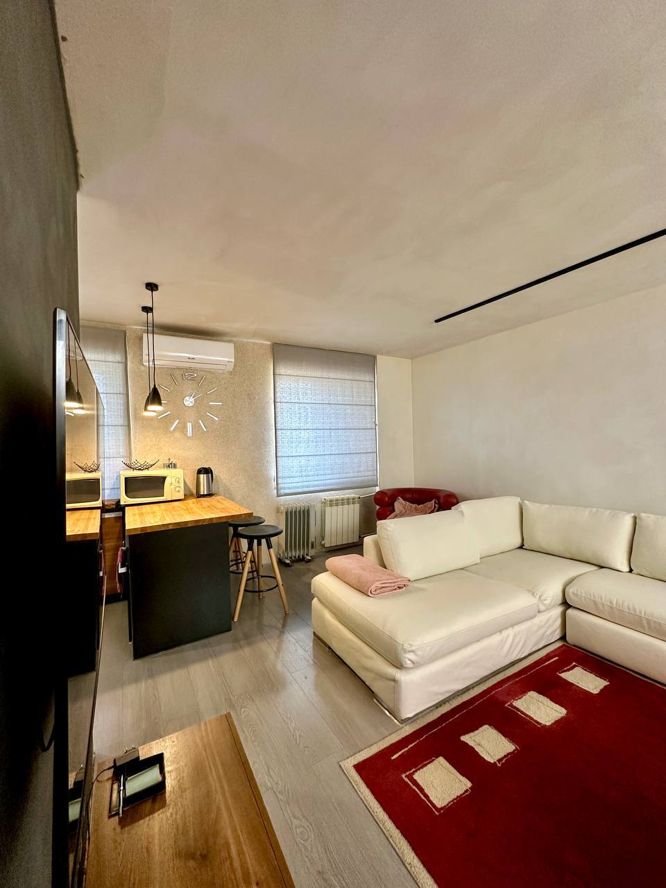Продажа 2-комнатной квартиры 46 м², Академика Янгеля ул.