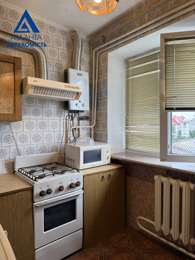Продажа 3-комнатной квартиры 51 м², Грушевького, 5