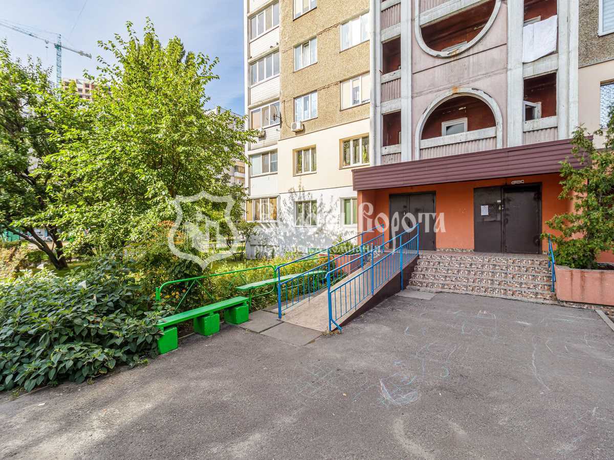 Продаж 2-кімнатної квартири 53 м², Харківське шосе, 168Г