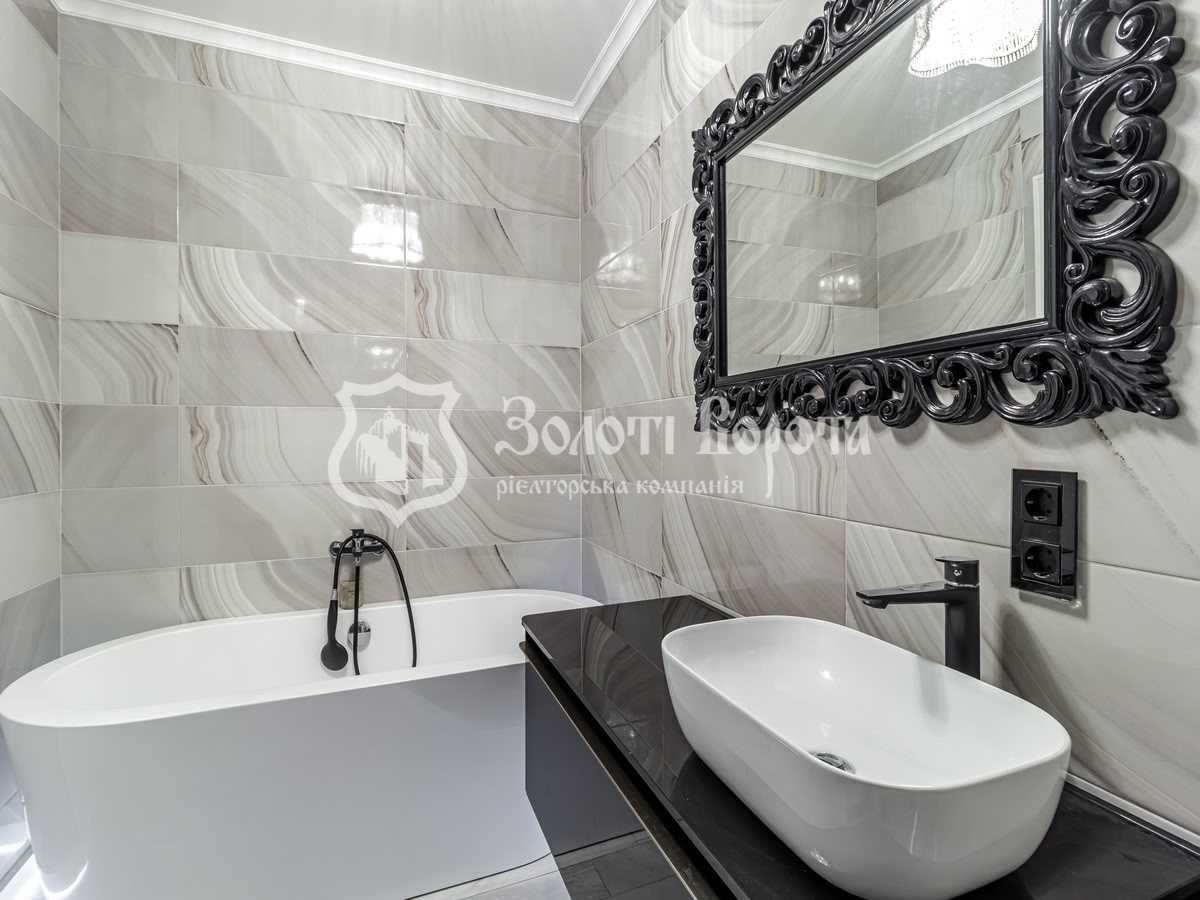 Продаж 2-кімнатної квартири 78 м², Здолбунівська вул., 13