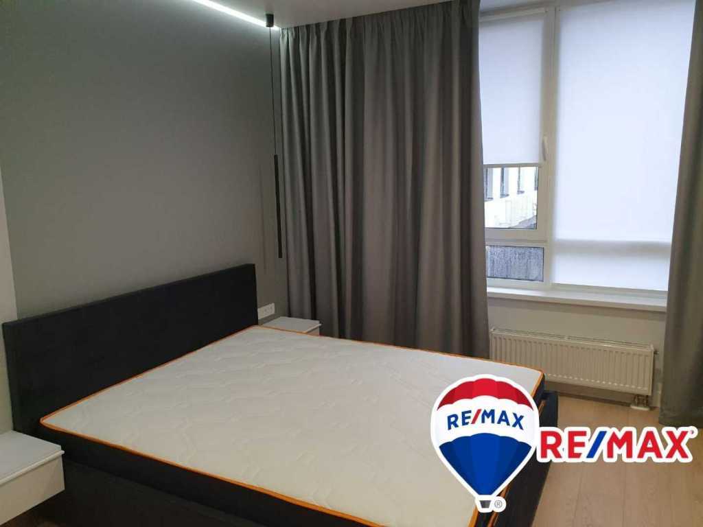 Аренда 1-комнатной квартиры 43 м², Салютная ул., 2