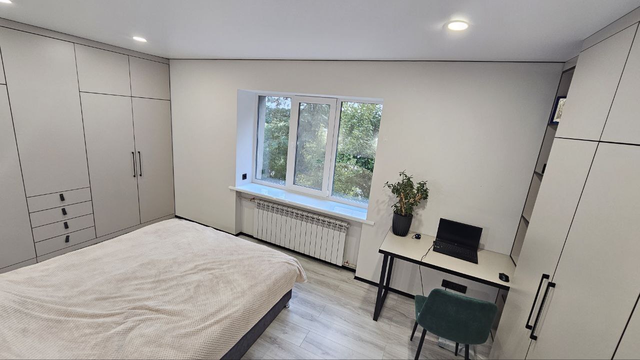 Продаж 2-кімнатної квартири 45 м², Лізи Чайкіної вул.