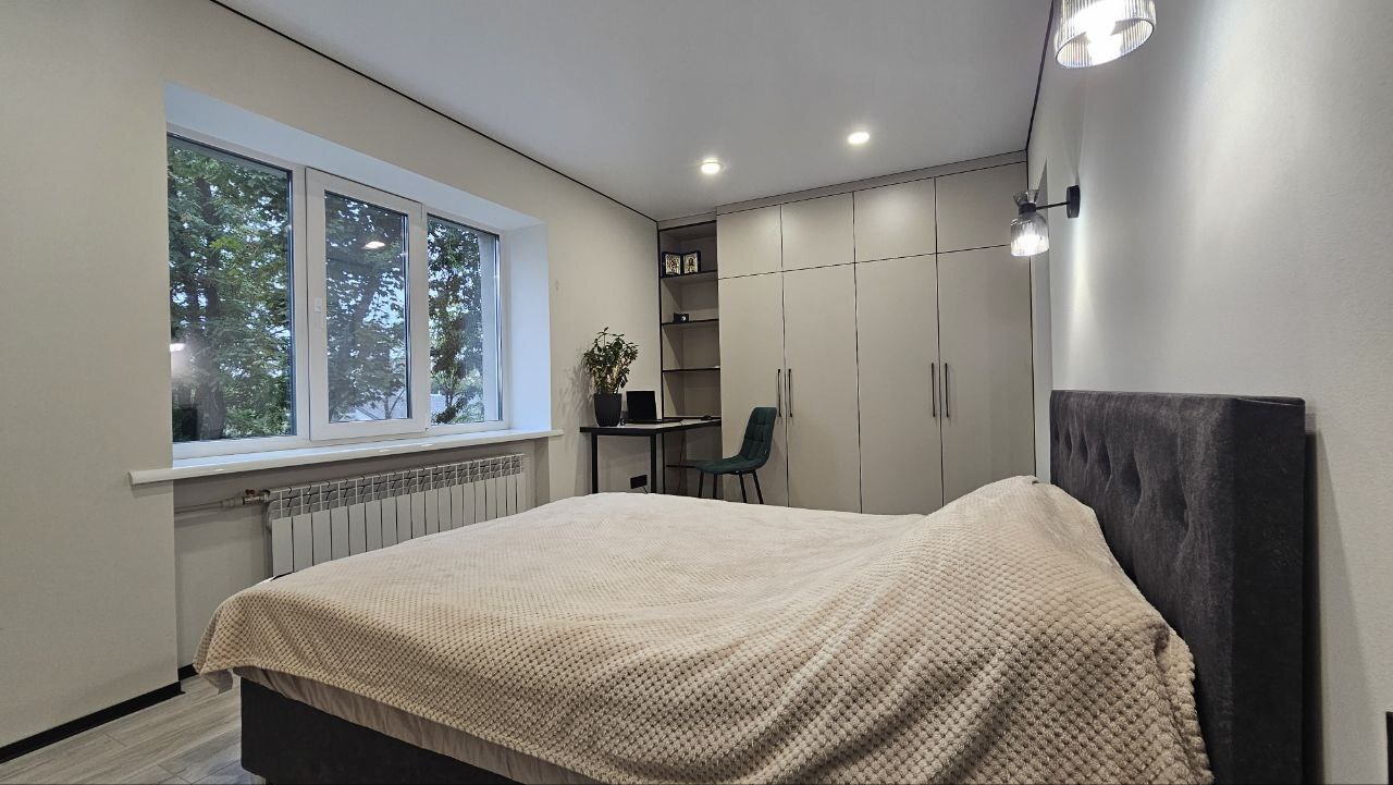 Продаж 2-кімнатної квартири 45 м², Лізи Чайкіної вул.