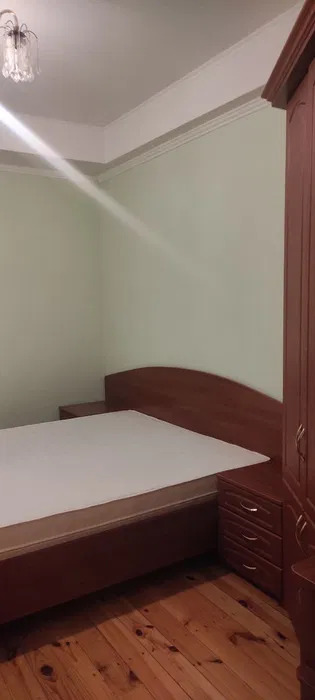 Оренда будинку 250 м², Миколи Бажана просп.