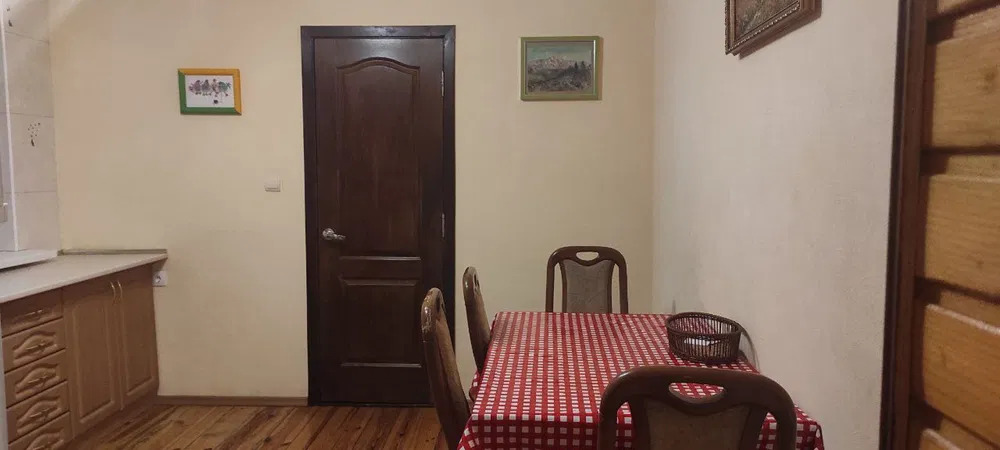 Оренда будинку 250 м², Миколи Бажана просп.