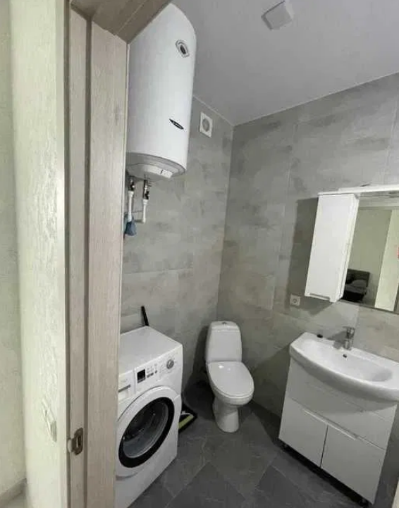 Продажа 1-комнатной квартиры 41 м², Бугаевская ул.
