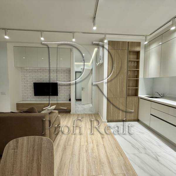 Продажа 1-комнатной квартиры 42 м², Владимира Антоновича ул., 74