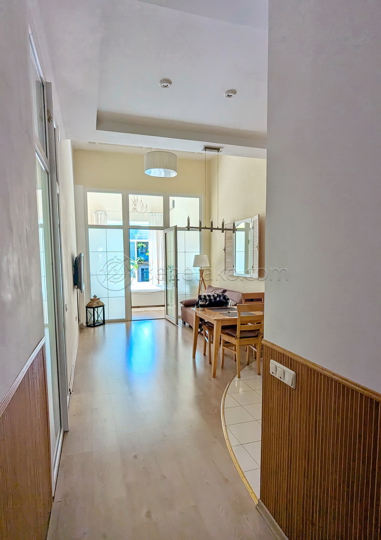 Оренда 3-кімнатної квартири 85 м², Некрасова пров., 4