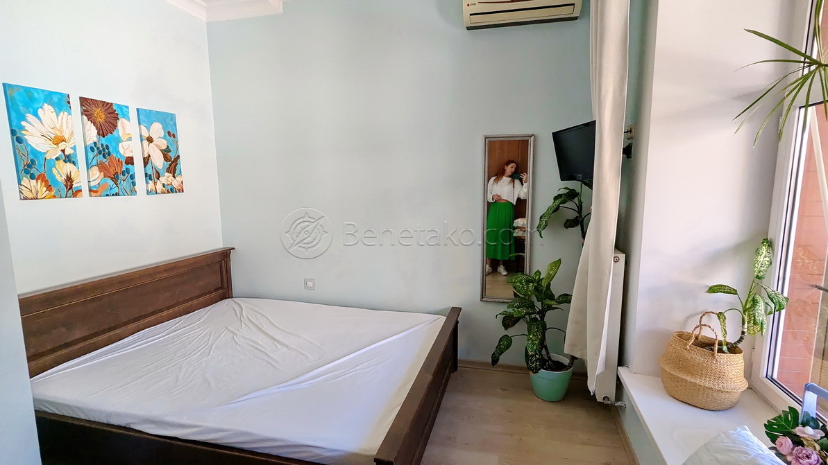 Оренда 3-кімнатної квартири 85 м², Некрасова пров., 4