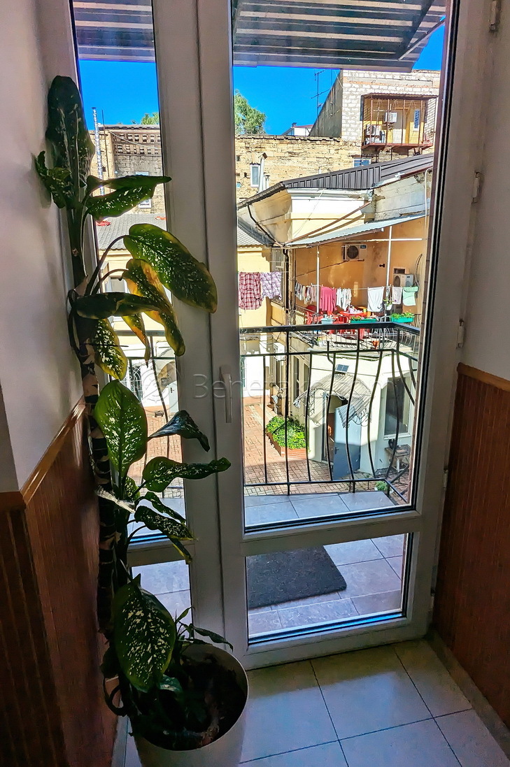 Оренда 3-кімнатної квартири 85 м², Некрасова пров., 4